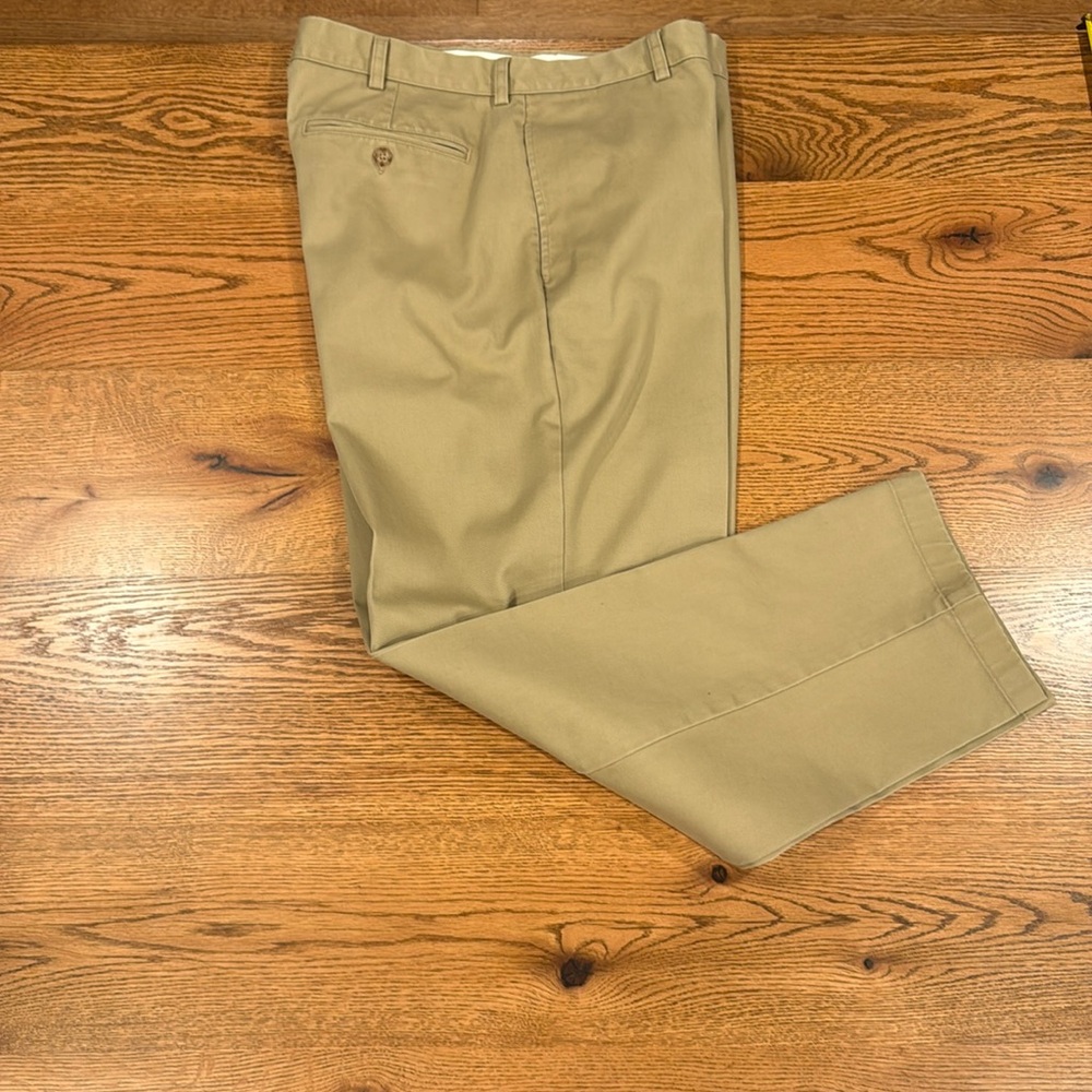 LLBean classic fit Khaki men’s slacks size 36/ inseam 30